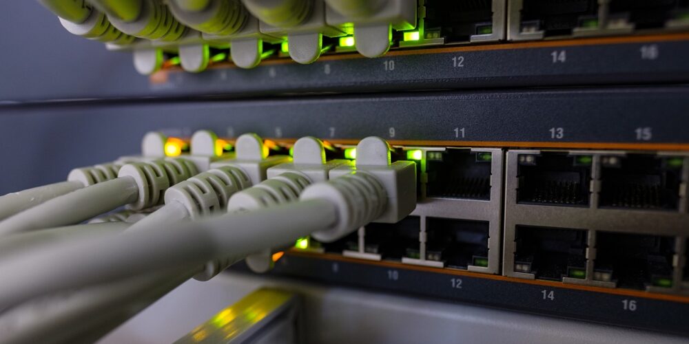 Network Hubs & Routers